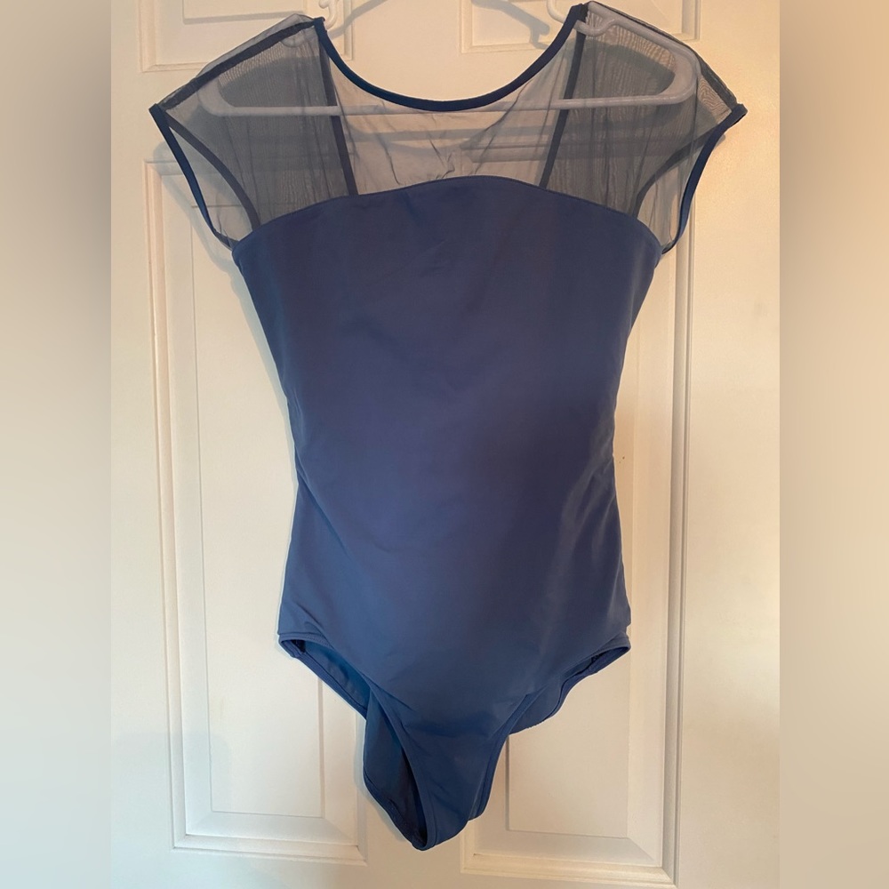 Short Sleeve Capezio Leotard, Size L